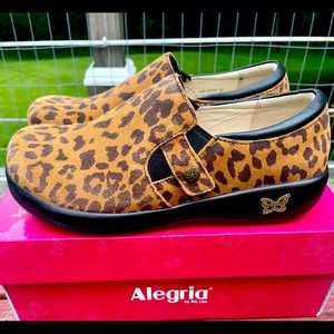 Alegria size 38 Wide